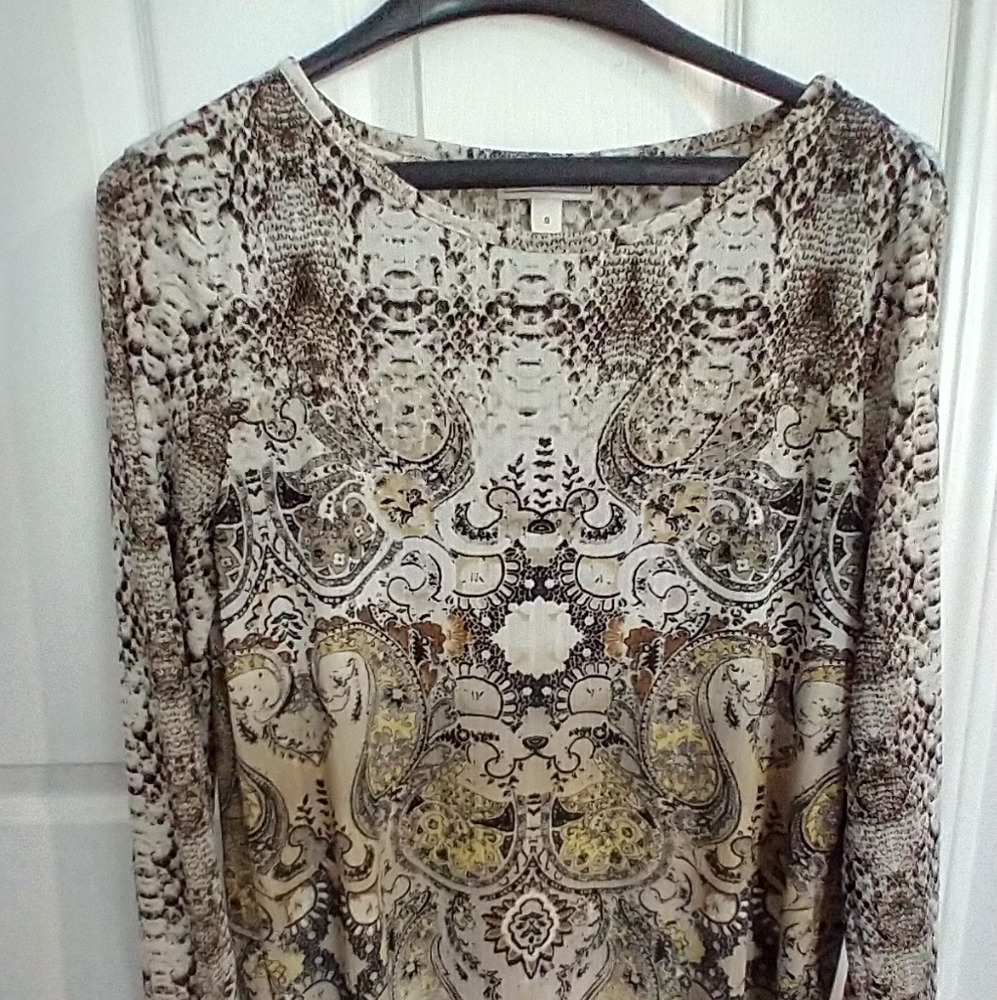 Dana Buchman long sleeves boho creme brown and yellow lightweight blouse. Size S
